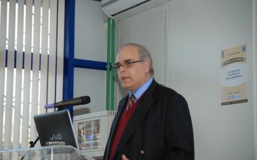Δρ. Σπυρίδων Α. Θεοτοκάτος: ''Ας ανατρέψουμε τον εαυτό μας!''