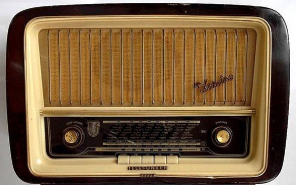 Σήμερα έκθεση ''Παλαιού ραδιοφώνου'' στον Πόρο