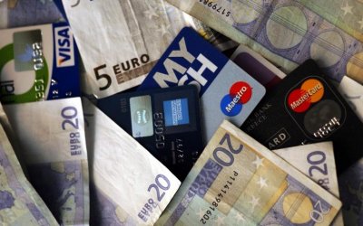 Πόσους τραπεζικούς λογαριασμούς μπορώ να δηλώσω ως ακατάσχετους και σε πόσες τράπεζες