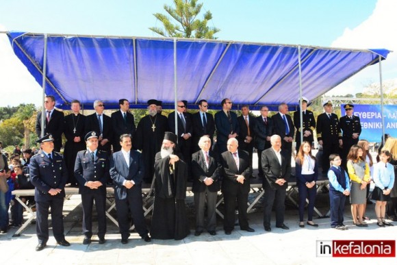 Γιώργος Μεσσάρης: "Εσύ είσαι με τους πάνω ή με τους κάτω;"