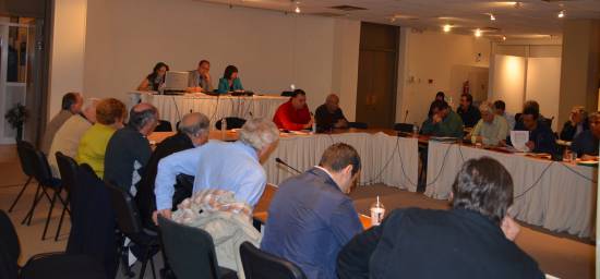 Δημοτικό Συμβούλιο: Νοσεί η υγεία, νοσεί και η...ομοψυχία