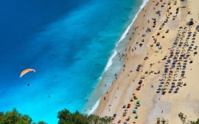 Μύρτος... στην παραλία με τα πιο "τιρκουάζ" νερά