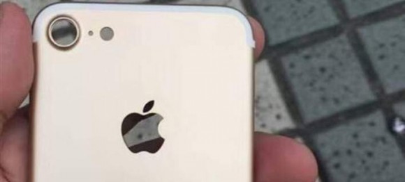 Τι αλλαγές θα έχει το iPhone 7 – Η φωτογραφία που διέρρευσε