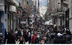 Έρχεται σκληρό lockdown στην Αττική – Τι θα περιλαμβάνει για σχολεία, καταστήματα και απαγόρευση κυκλοφορίας