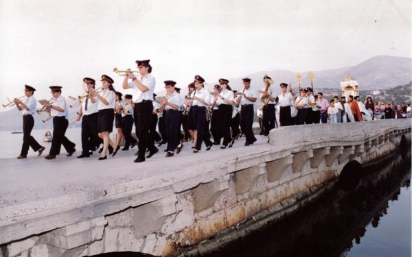 Η «κεφαλονίτικη» ακολουθία της Δραπανιώτισσας