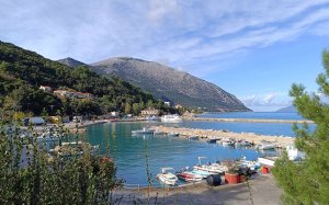 Το λιμανάκι του Πόρου Κεφαλονιάς στους &quot;Αταίριαστους&quot; του ΣΚΑΪ!