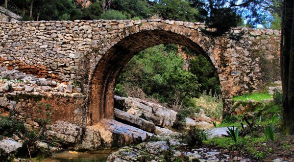 Το γεφύρι των Γριζάτων [Οι δικές σας φωτογραφίες]