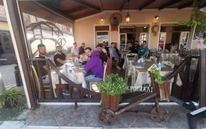 ΝΕΟΛ: Γεύμα σε αθλητές και προπονητικό τιμ, πριν τον πρώτο εντός έδρας αγώνα κόντρα στην Αχαγιά 82