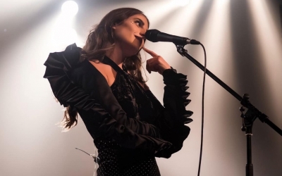 Ο INKEFALONIA 103,9 παρουσιάζει το νέο τραγούδι της Παυλίνας Βουλγαράκη "Καμιά Ψυχή" (VIDEO)