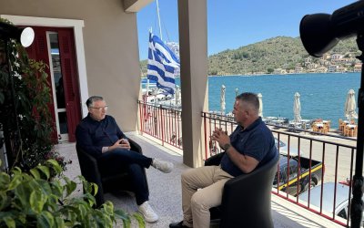 Στην Ιθάκη συνεργείο της ΕΡΤ με τον δημοσιογράφο Γιώργο Κουβαρά