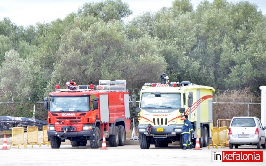 Η Fraport Greece επενδύει στην πυρασφάλεια - Νέο πυροσβεστικό όχημα στην Κεφαλονιά (εικόνα)