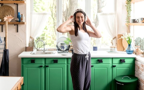 Επιστροφή στις ρίζες: Πώς φέρνουμε την αύρα του «αρχοντικού» στο σύγχρονο σπίτι