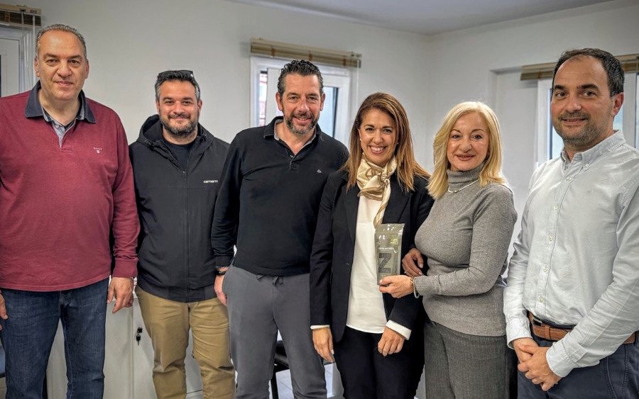 Στο επίκεντρο της επίσκεψης Παπαναστασάτου στη Ζάκυνθο η στήριξη της επιχειρηματικότητας και των τοπικών προϊόντων