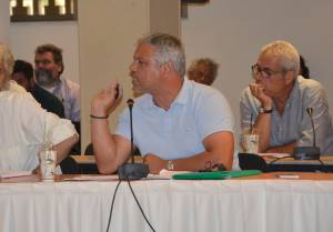 Διονύσης Αραβαντινός: «Ιχθυοκαλλιέργειες και πλαγκτόν»