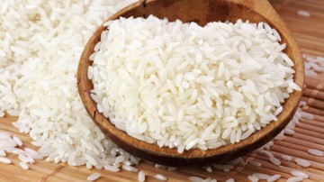 Διανομή ρυζιού σε απόρους της Κεφαλονιάς