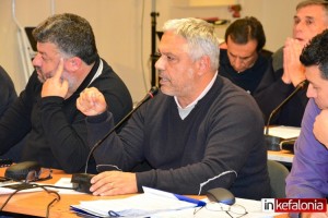 Αραβαντινός: «Στηρίξτε τον Λιγνό στις αθλητικές του υποχρεώσεις» - Οι φόλες και οι "άρρωστοι" Φοίνικες του Ληξουρίου (video)