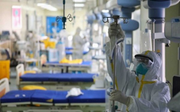 Κορονοϊός – Πάτρα: Ώρες αγωνίας για 17χρονο – Νοσηλεύεται διασωληνωμένος
