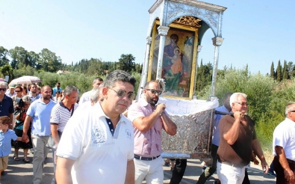 Με μεγαλόπρεπα γιορτάστηκε η Κυρά, η Κεχριωνιώτισσα (εικόνες)