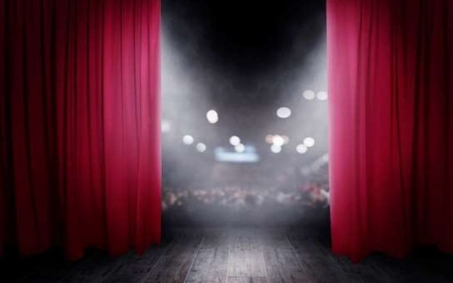 Θεατρικό Εργαστήρι Δήμου Αργοστολίου: Η θεατρική παράσταση "Στο Μαύρο Ασπρο του Κόσμου" στο Δημοτικό Θέατρο " Ο Κέφαλος"