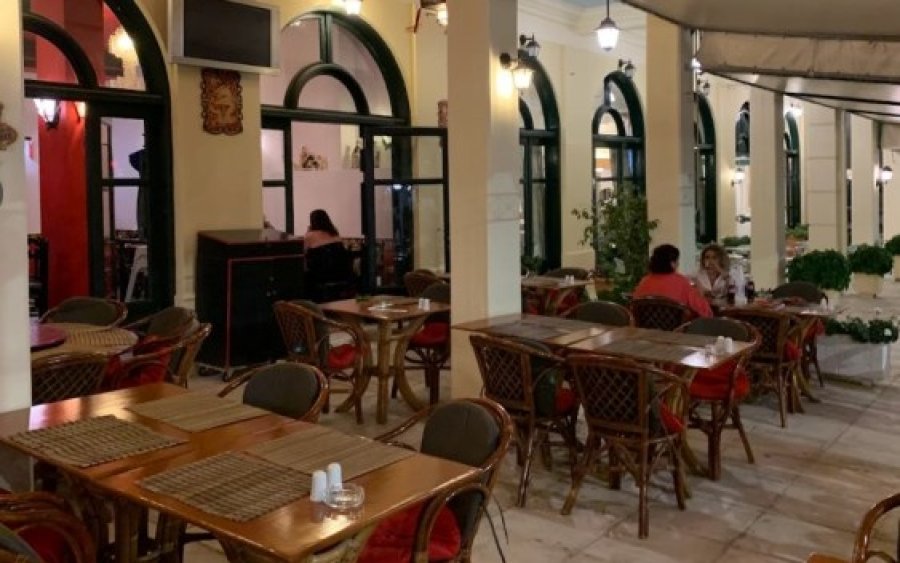 Πωλείται χώρος εστίασης για άμεση λειτουργία