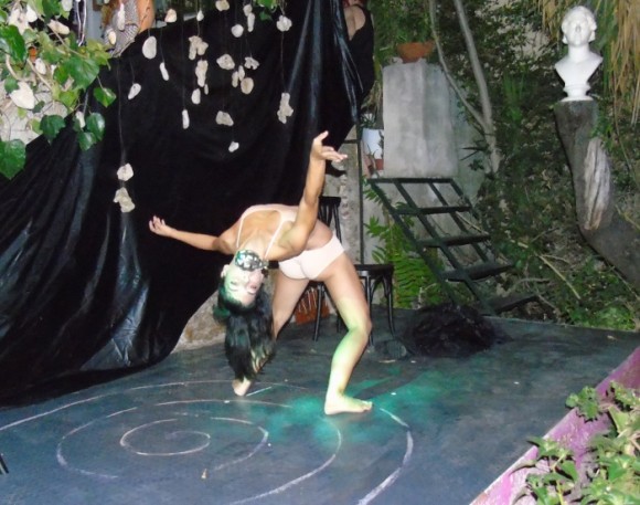 15η "Πανσέληνος στον Κήπο" της Σύγχρονης Πινακοθήκης Villa Ροδόπη του Κώστα Ευαγγελάτου