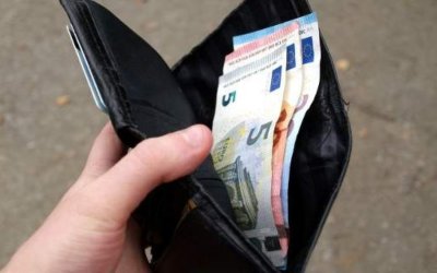 Χάθηκε πορτοφόλι/θήκη καρτών στο Αργοστόλι