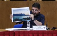 Χαρδαλιάς: Τι απαντά στις καταγγελίες για τα εναέρια μέσα στην Εύβοια: «Η παραίτησή μου είναι στο συρτάρι του πρωθυπουργού»
