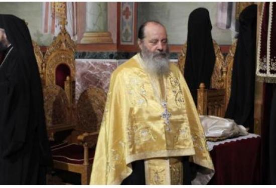 Bούρκωσε ο Χρύσανθος Στελλάτος και "χάθηκε" η φωνή του από την συγκίνηση