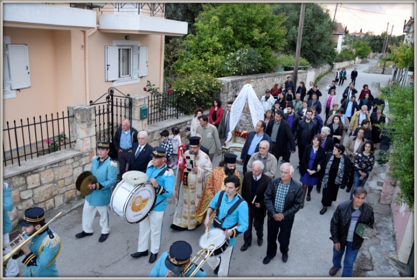 Με λαμπρότητα η λιτανεία της Παναγίας στην Πεσσάδα (εικόνες)