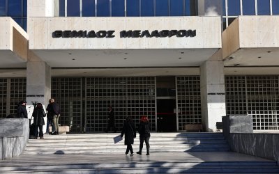 Απόφαση σταθμός για τον νόμο Κατσέλη: Υπέρ των κόκκινων δανειοληπτών ο Άρειος Πάγος – Στην Ολομέλεια η απόφαση
