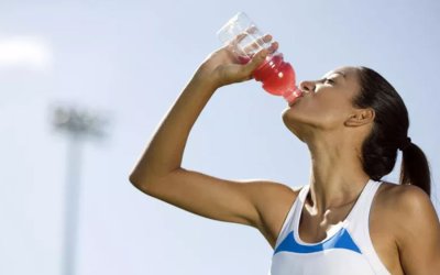 Ελένη Σολωμού: "Ενεργειακά ποτά: Κρυφή απειλή ή σύμμαχος ενέργειας;"