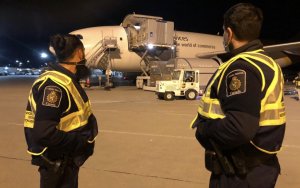 Καναδάς: Έφτασε η πρώτη παρτίδα του εμβολίου των Pfizer/BioNTech