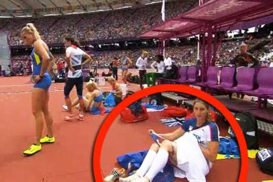 Ολυμπιακοί Αγώνες: Άλλαξε δημόσια η Κλουτσίνοβα! (video) 