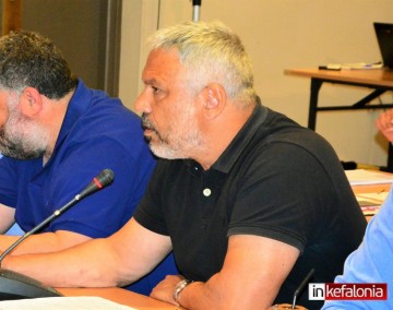 Δ. Αραβαντινός: «Αρνούμαι να συμμετάσχω στις εκδηλώσεις για την Ένωση των Επτανήσων, ως διαμαρτυρία για την απαξίωση και τον ευτελισμό του Μαντζαβινατείου»