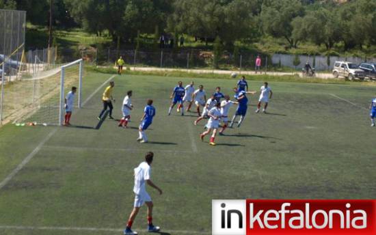 Μπορούσε να χαρεί...