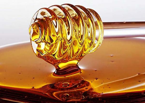 Μέλι και καρύδια από το «Κίνημα χωρίς μεσάζοντες»