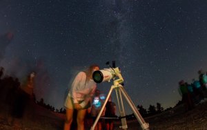 Αστροβραδιά στο Διεθνές Πάρκο Σκοτεινού Ουρανού Αίνου