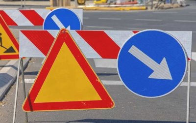 Κυκλοφοριακές ρυθμίσεις σε κεντρικό δρόμο στο Αργοστόλι λόγω οικοδομικών εργασιών