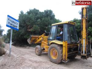 Ξεπεράστηκαν τα προβλήματα στον δρόμο στου Καρούζα