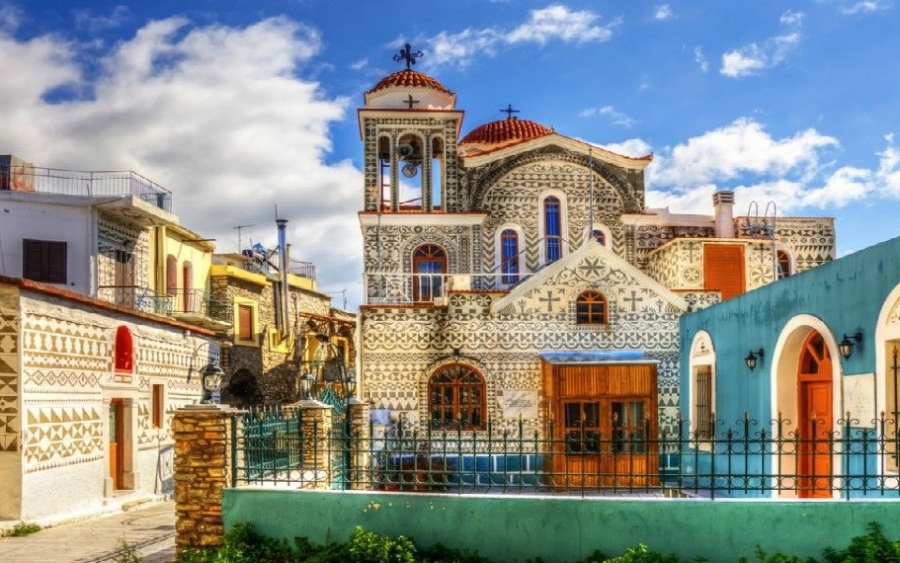 Αυτό το ελληνικό χωριό μοιάζει με περίτεχνο κέντημα