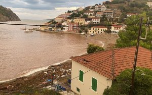 Στην Βουλή το θέμα των αποζημιώσεων των πληγέντων από τον Ιανό