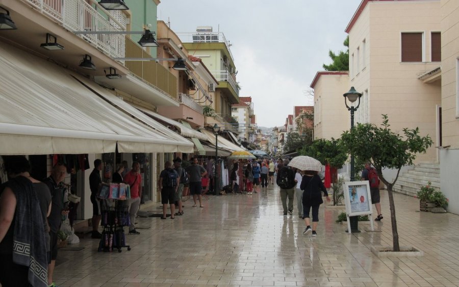 Απόφαση θερινού ωραρίου καταστημάτων Αργοστολίου