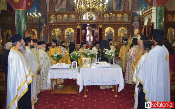 Τελέστηκε το τριετές μνημόσυνο του Μακαριστού Μητροπολίτη Κεφαλληνίας Σπυρίδωνος (εικόνες)