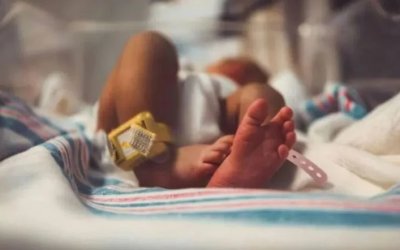 Πάτρα: Διασωληνωμένο με κορονοϊό βρέφος δύο μηνών