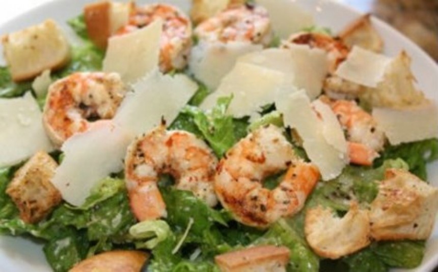 Caesar salad με γαρίδες