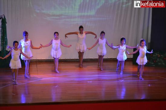 Ληξούρι: Γενέθλια επί σκηνής στη χορευτική παράσταση «μια φορά και ένα χορό» (ΕΙΚΟΝΕΣ+ΒΙΝΤΕΟ).