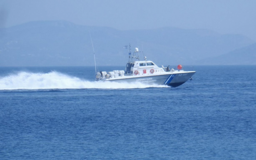 Μηχανική βλάβη σε ιστιοφόρο σκάφος στον Λουρδά