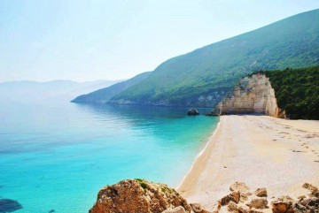 H Αμαλία Σπυράτου στο Trivago: 15 λόγοι που την Κεφαλονιά δεν την ταξιδεύεις, τη ζεις!