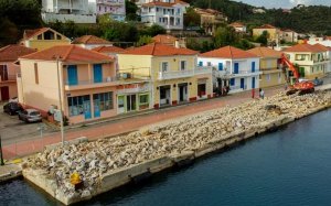 Δ. Στανίτσας: &quot;Συνεχίζονται οι εργασίες στην προβλήτα στο Βαθύ - Η πόρτα του Δημαρχείου είναι ανοιχτή για όλους και οποίος θέλει μπορεί να ενημερώνεται...&quot;
