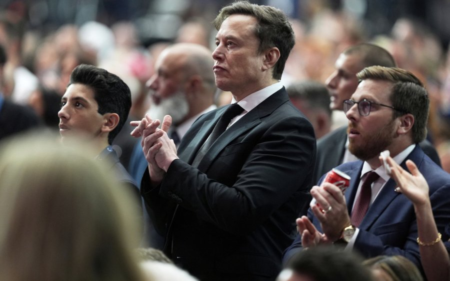 Grokipedia: Ο Έλον Μασκ λανσάρει τη δική του Wikipedia